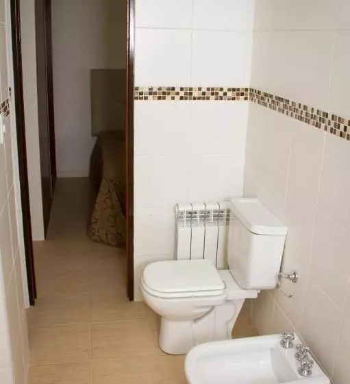 هتل Los Arboles Apart