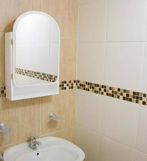 هتل Los Arboles Apart