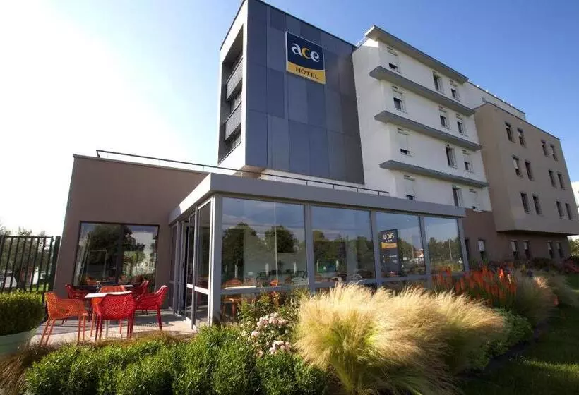 ホテル Ace Hôtel Caen Nord Mémorial