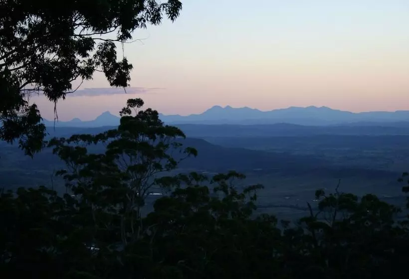 Hotelli Avocado Sunset B&b