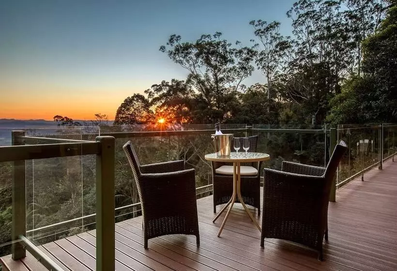 Hotelli Avocado Sunset B&b