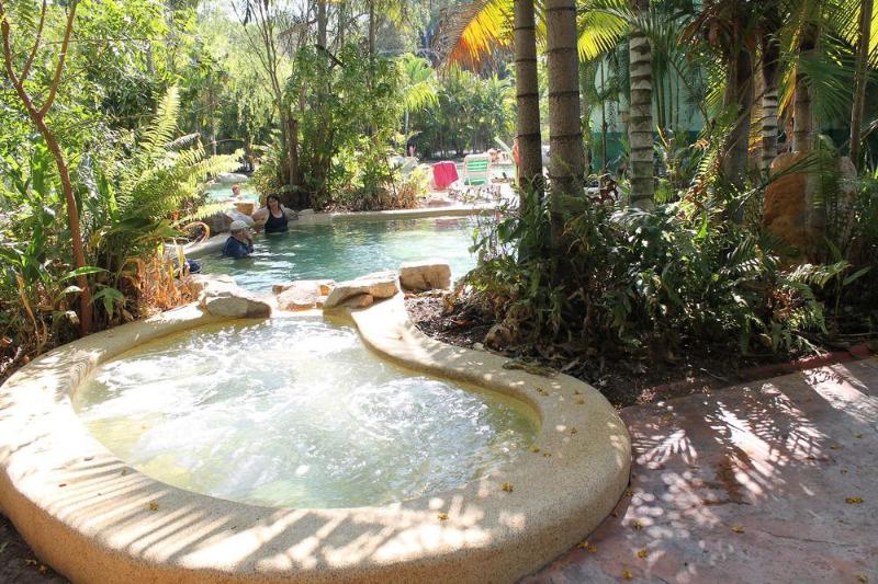 Отель Big4 Howard Springs Holiday Park