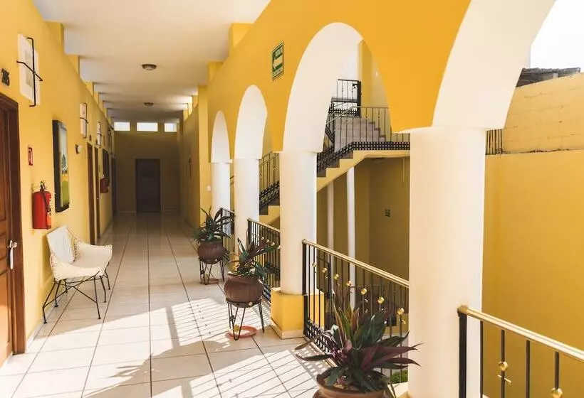 هتل Casa Danna