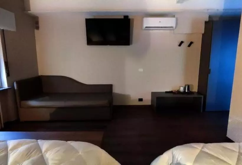 Hotelli Emiliana
