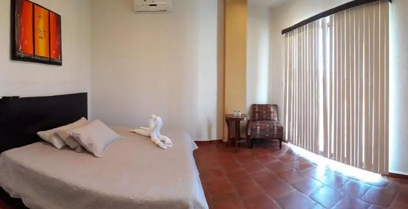 ホテル Jardín Cerritos Xochitepec