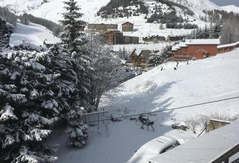 هتل Restaurant La Source