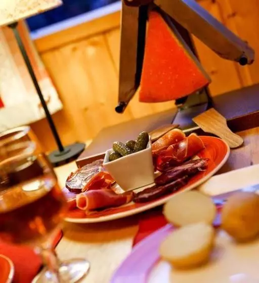 Hotelli Restaurant La Source