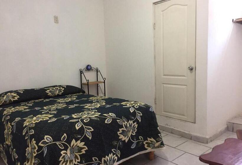 酒店 Lienzo Charro Ii