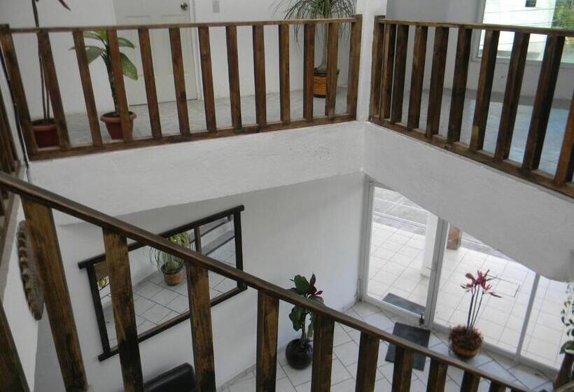 酒店 Lienzo Charro Ii