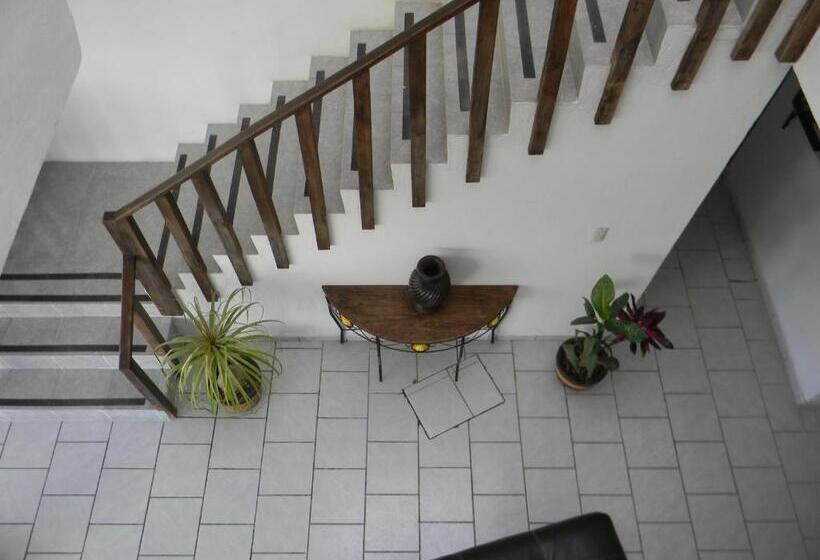 酒店 Lienzo Charro Ii