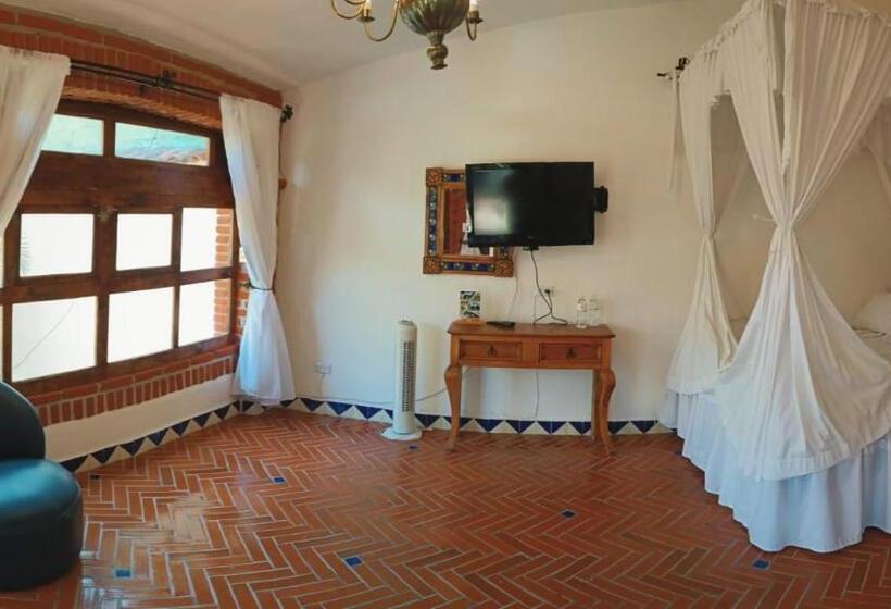 Otel Posada Los Alcatraces