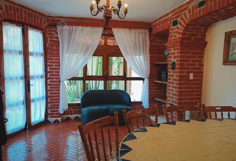 Otel Posada Los Alcatraces