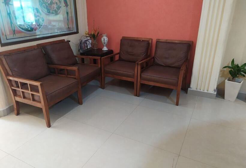 هتل Quetzalcóatl