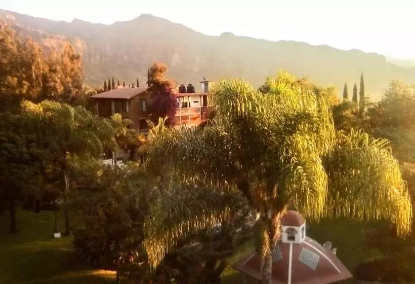 ホテル Quinta Del Sol