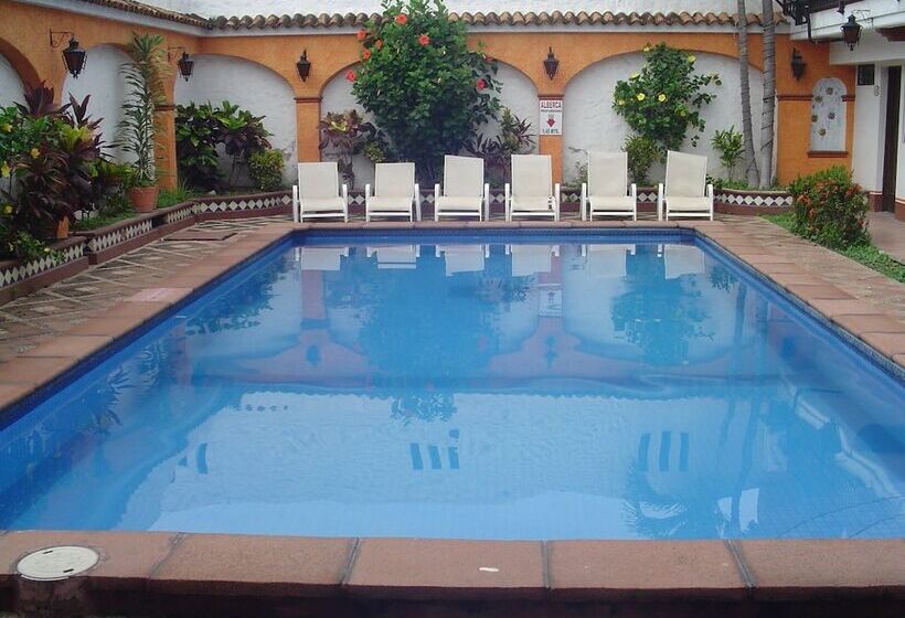 فندق & Suites Coral