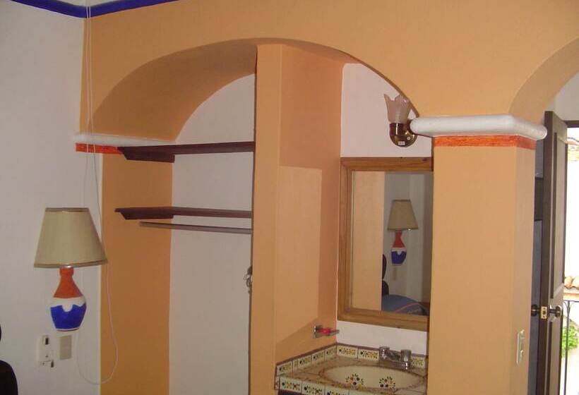 فندق & Suites Coral