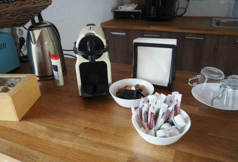 Lagos Uptown Bed & Breakfast