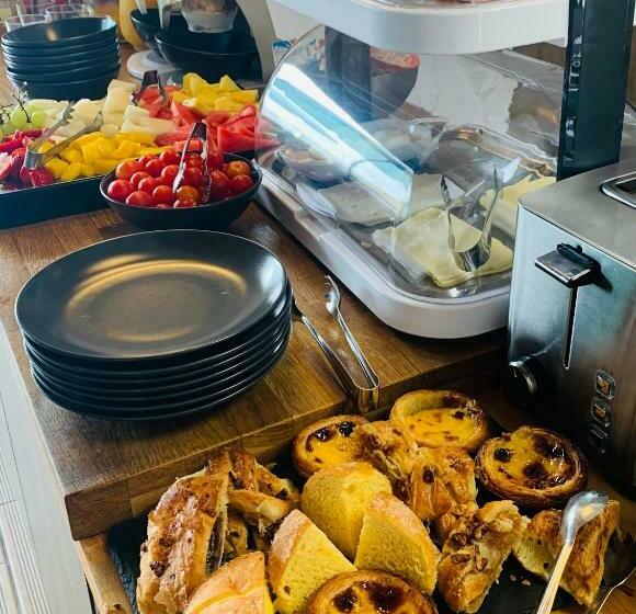 Lagos Uptown Bed & Breakfast