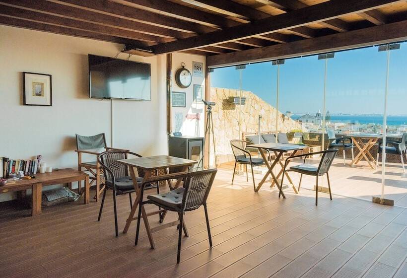 Lagos Uptown Bed & Breakfast