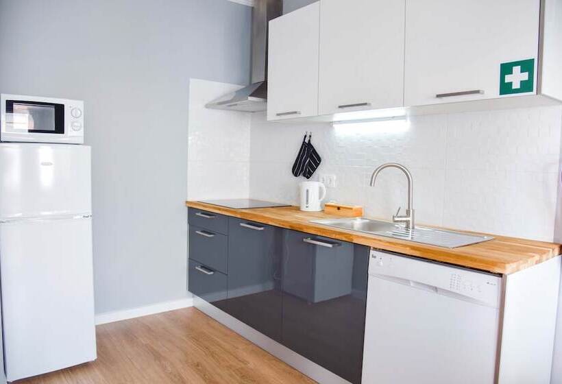 Lagos Uptown Bed & Breakfast