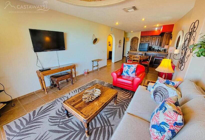 Lomakeskus Bella Sirena Rocky Point By Castaways