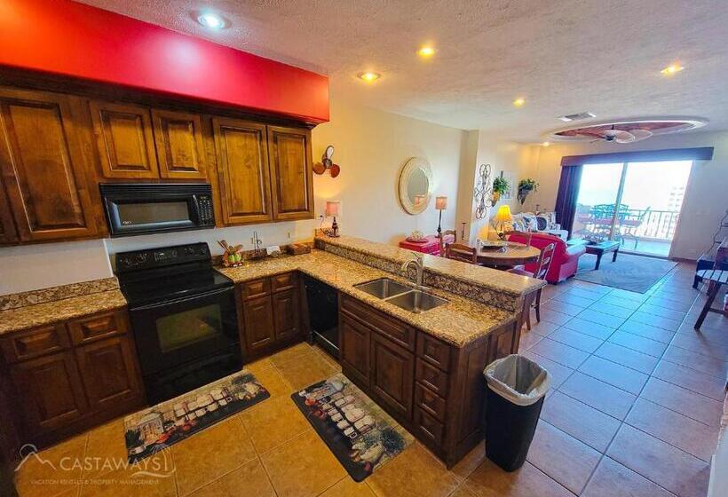 Lomakeskus Bella Sirena Rocky Point By Castaways