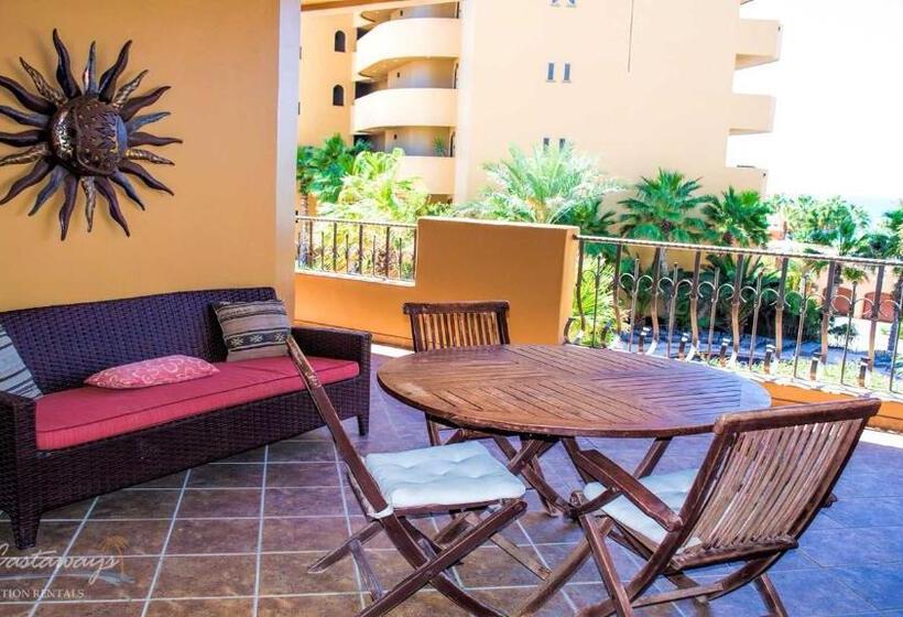 Lomakeskus Bella Sirena Rocky Point By Castaways