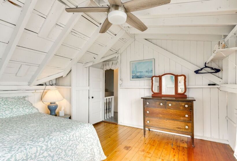 Charming Westbrook Cottage, Steps To Private Beach