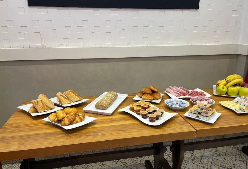 ホテル Hôtel Elaïa