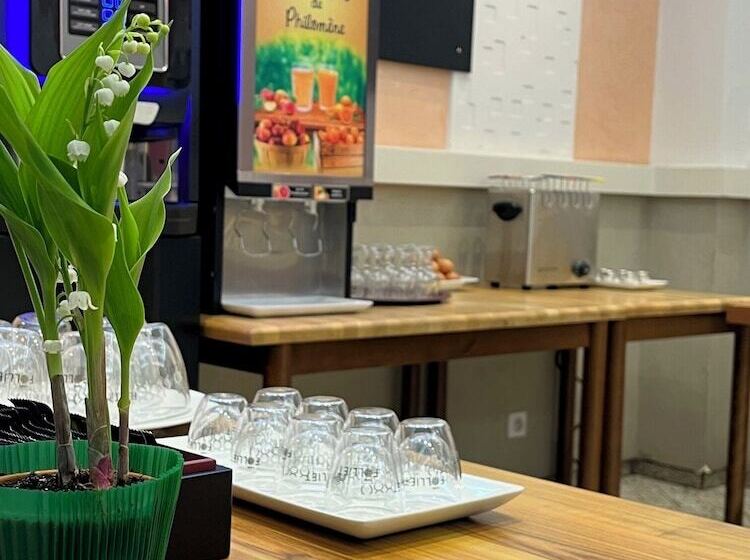 Отель Hôtel Elaïa