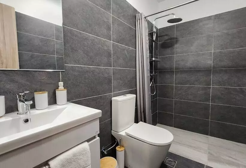 Boutique Studios & Apartments By Avelink