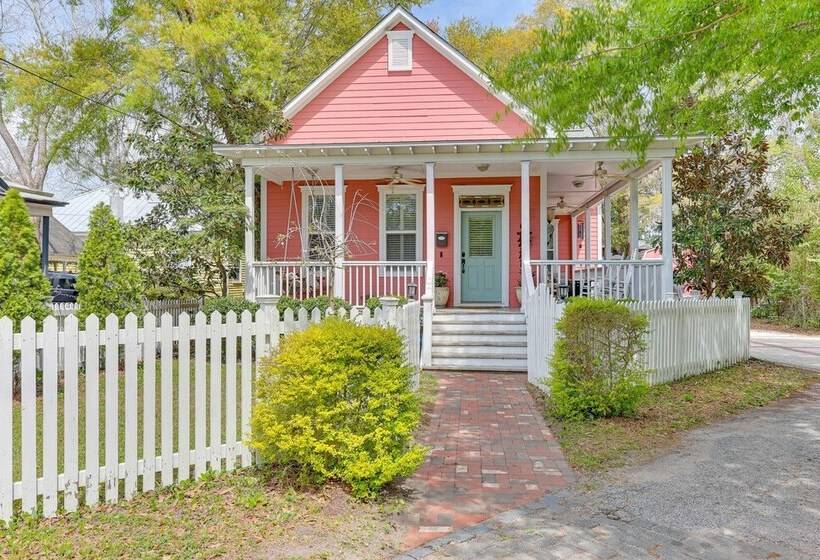 Charming Wilmington Cottage   Walk To Downtown!