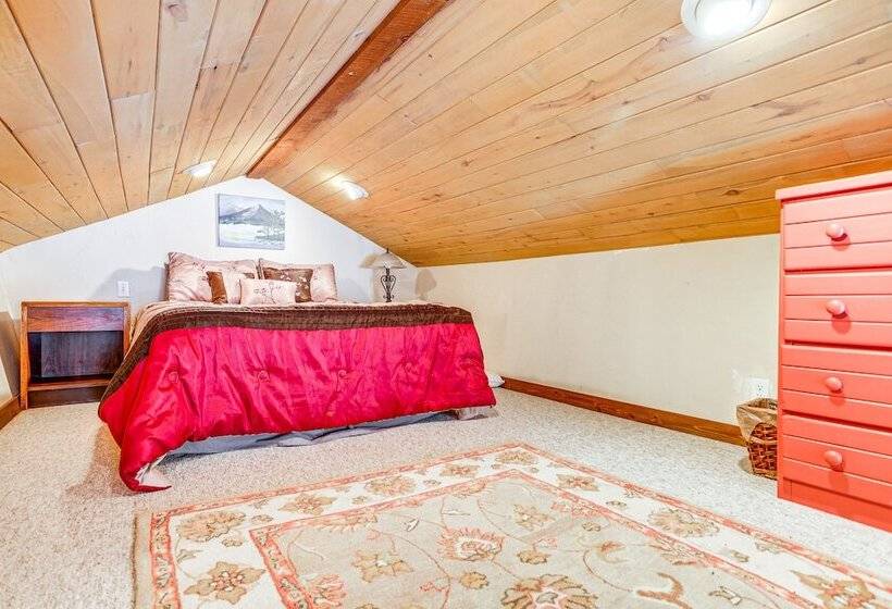 Dolores Cabin W/ River Access: Pets Welcome!