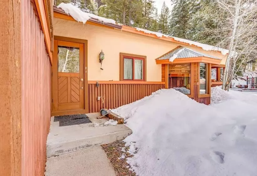 Dolores Cabin W/ River Access: Pets Welcome!