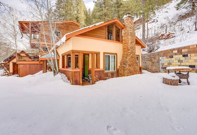 Dolores Cabin W/ River Access: Pets Welcome!