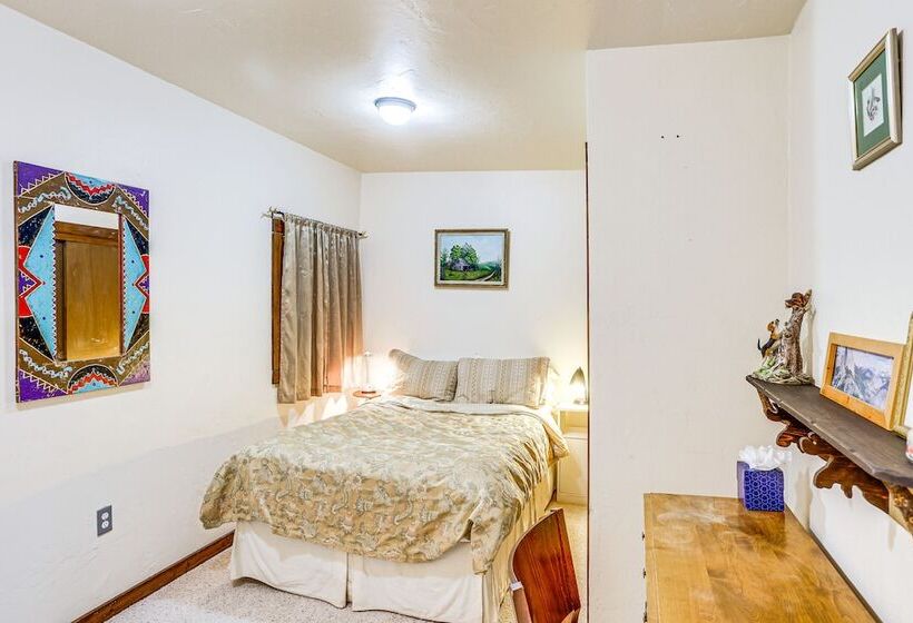 Dolores Cabin W/ River Access: Pets Welcome!