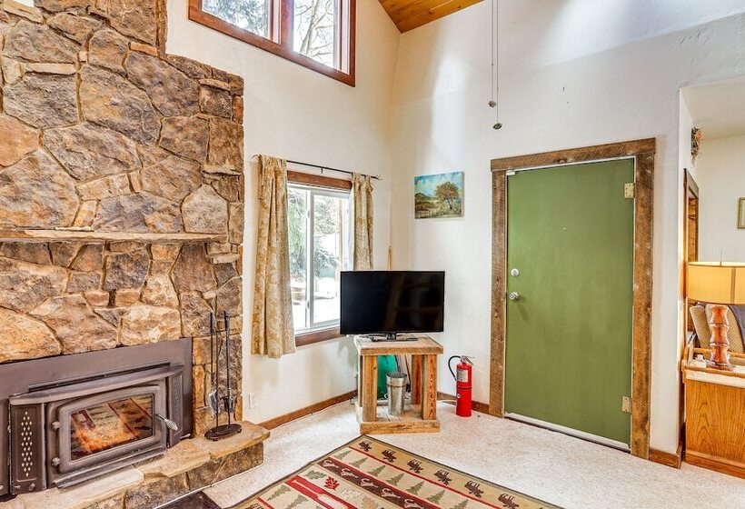 Dolores Cabin W/ River Access: Pets Welcome!