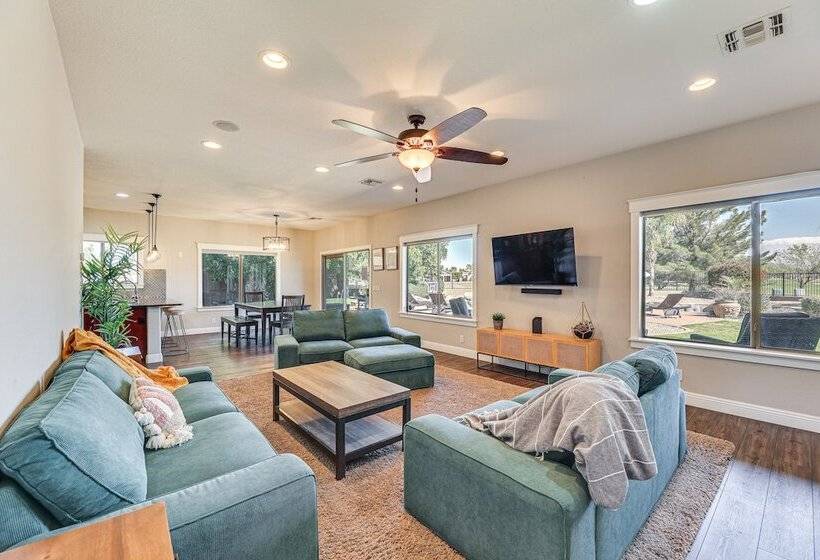 Expansive Mesa Retreat W/ Private Outdoor Pool!