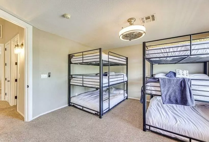 Expansive Mesa Retreat W/ Private Outdoor Pool!