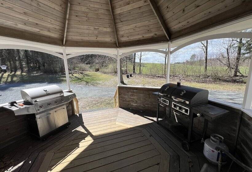 Home On The Connecticut