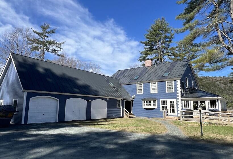 Home On The Connecticut