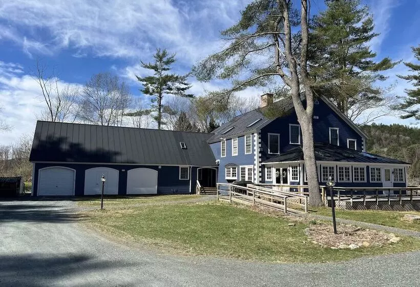 Home On The Connecticut