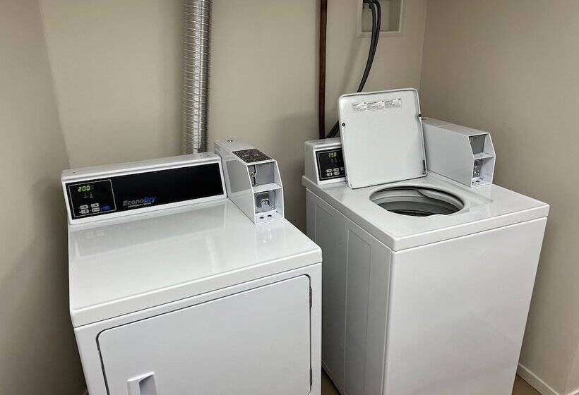 Home On The Connecticut