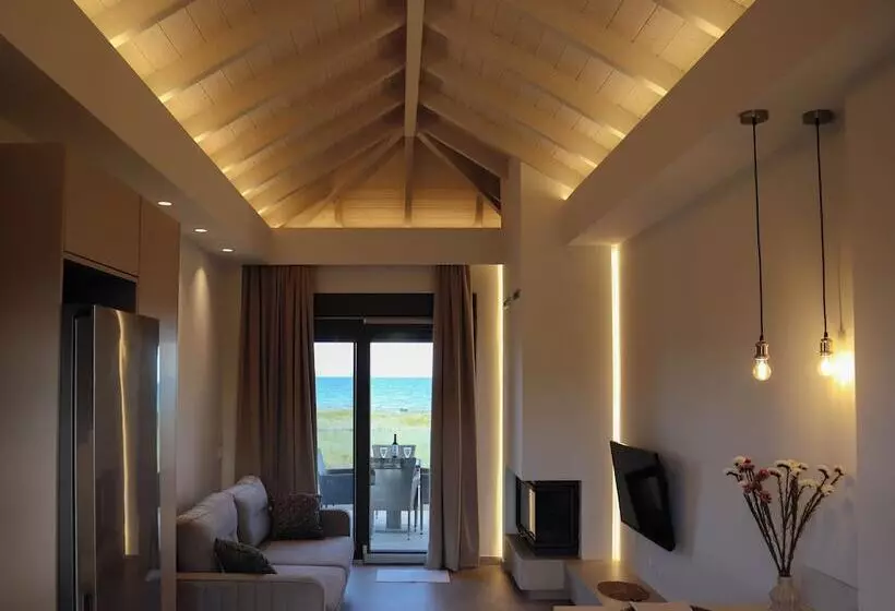 Hotelli Almyres Luxurious Residences