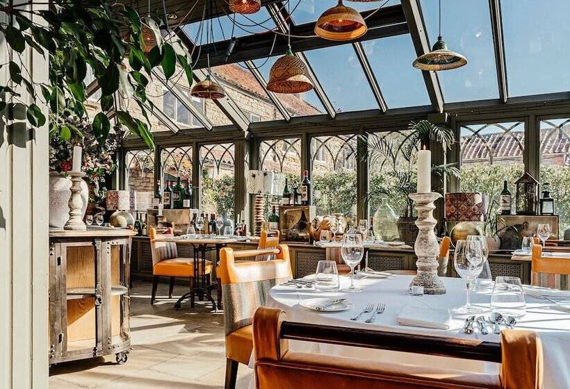 Отель The Pheasant