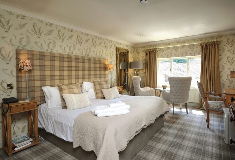 Отель The Pheasant