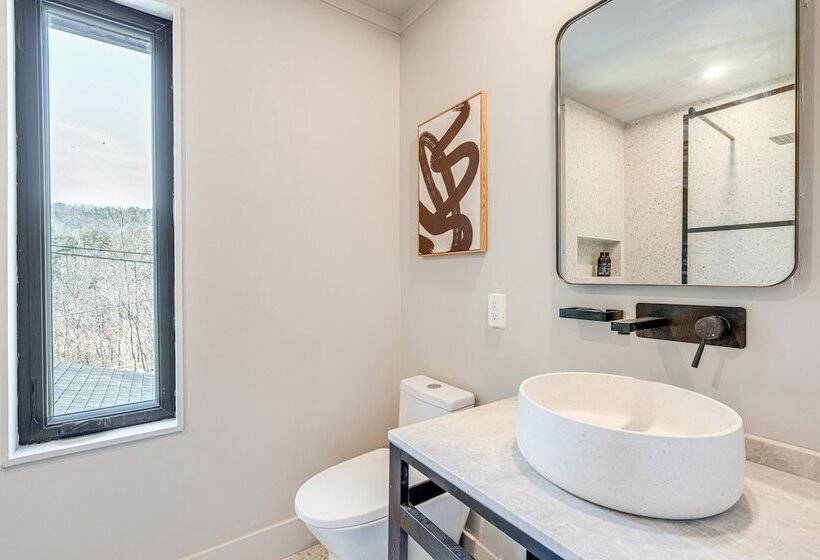 Modern Pisgah Forest Cabin On 60 Wooded Acres!