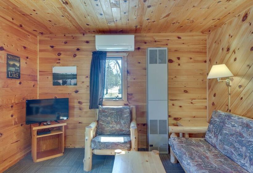 Shared Dock: Dog Friendly Retreat In Park Rapids!