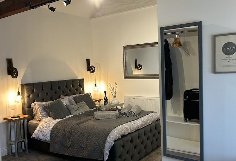 ペンション The Old Stables