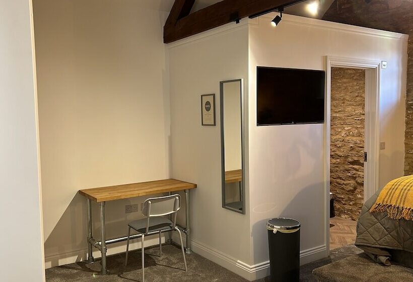 ペンション The Old Stables